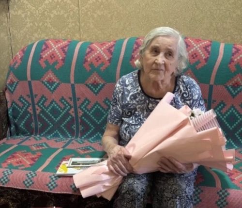 95-летний юбилей отметила труженица тыла Анна Николаевна Кукаркина
