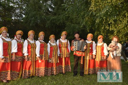 Праздник «Күршеләр» собрал жителей в парке Победы города Мензелинска