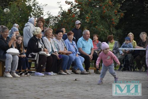 Праздник «Күршеләр» собрал жителей в парке Победы города Мензелинска