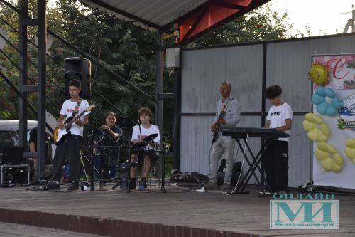 Праздник «Күршеләр» собрал жителей в парке Победы города Мензелинска