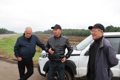 В Мензелинском районе поручено ускорить выдачу зерна за паевые земли