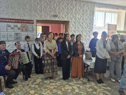 Минзәлә районының Тауасты Байлар мәдәният йортында яңа буын китапханәсе ачылды