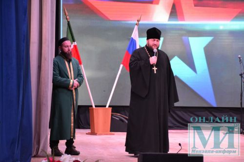 В Мензелинске прошел Всероссийский день призывника