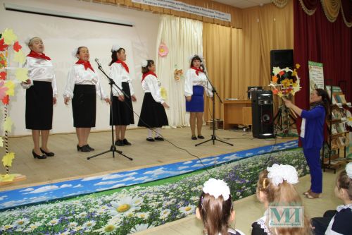 В поселке имени Воровского чествовали учителей и воспитателей