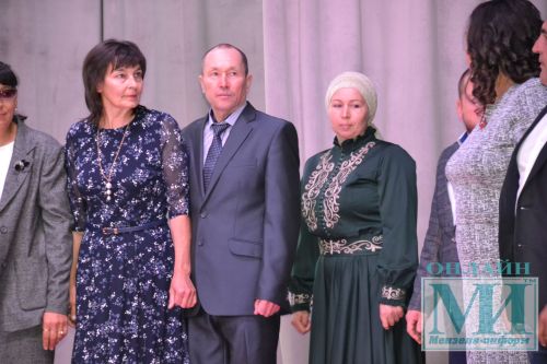 В Мензелинске наградили лучших работников образования