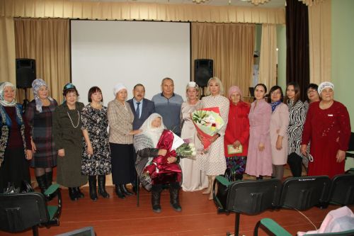 Салисә Гәрәеваның 85 яшьлек юбилеена багышланган әдәби-музыкаль кичә үткәрелде