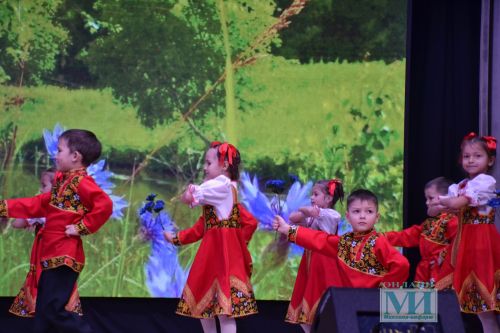 В Мензелинске состоялась торжественная церемония закрытия Года педагога и наставника