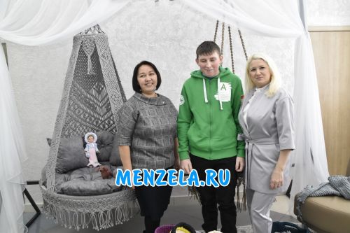 Выставка продукции "Произведено в Мензелинске"