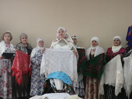 Минзәлә мәдәни мирас йортында “Яулык – хатын-кыз күрке” дигән кичә булды