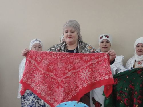 Минзәлә мәдәни мирас йортында “Яулык – хатын-кыз күрке” дигән кичә булды