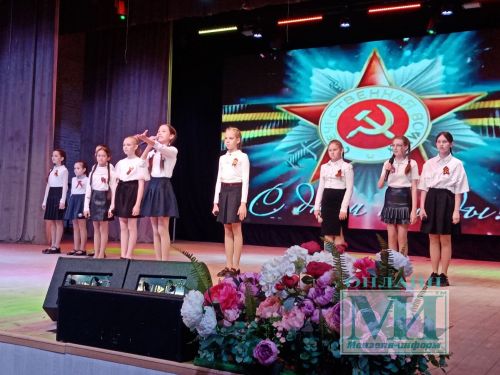 В районном Дворце культуры прошёл праздничный концерт, посвящённый 78 годовщине Победы " Праздничный салют"