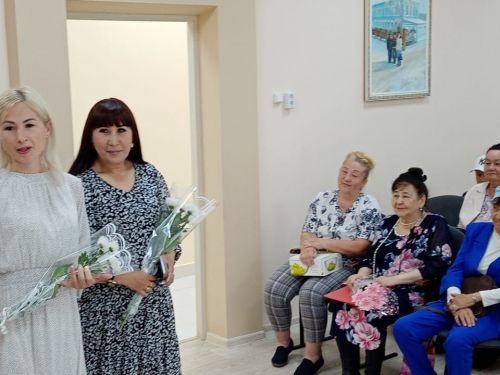 ТР атказанган мәдәният хезмәткәре Лениза Якиеваның иҗат кичәсе