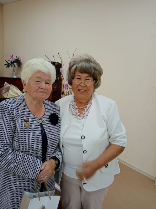 ТР атказанган мәдәният хезмәткәре Лениза Якиеваның иҗат кичәсе