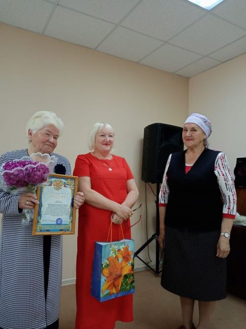 ТР атказанган мәдәният хезмәткәре Лениза Якиеваның иҗат кичәсе