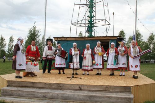 Кадрәктә авылның 350 еллыгына багышлап "Кадрәк дусларын җыя" дигән бәйрәм үткәрелде