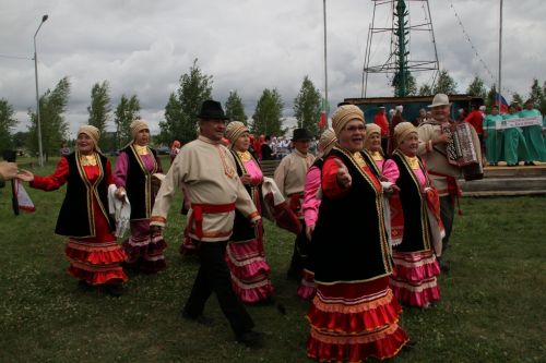 Кадрәктә авылның 350 еллыгына багышлап "Кадрәк дусларын җыя" дигән бәйрәм үткәрелде