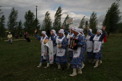 Кадрәктә авылның 350 еллыгына багышлап "Кадрәк дусларын җыя" дигән бәйрәм үткәрелде