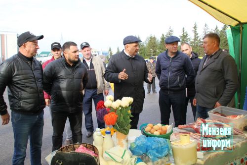 Первая осенняя ярмарка в Мензелинске