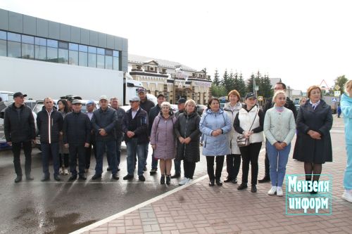 Первая осенняя ярмарка в Мензелинске