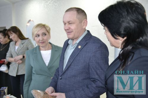 На благотворительной ярмарке в Мензелинске представлены различные товары