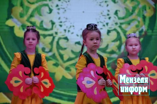 Фотомгновения с гала-концерта районного тура молодежного фестиваля эстрадного искусства "Созвездие - Йолдызлык".