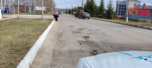 Общими усилиями мензелинцы навели чистоту