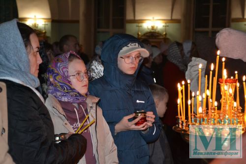 Пасха в 2024 году: «Это главный праздник, он помогает нам иметь светлую надежду на будущее», - говорят прихожане Никольского собора