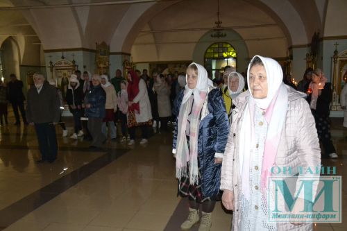 Пасха в 2024 году: «Это главный праздник, он помогает нам иметь светлую надежду на будущее», - говорят прихожане Никольского собора