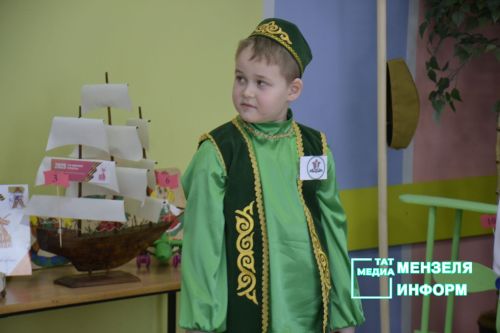 Районный этап конкурса "Татар малае-2025": яркие выступления и семейные ценности