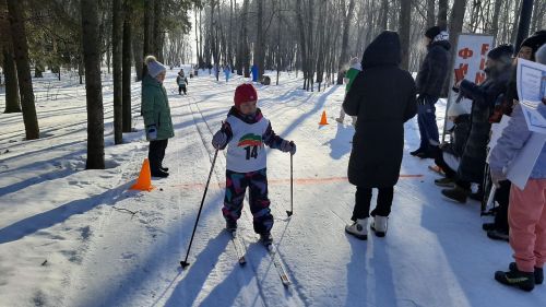 Мероприятие "Лыжня-малышня" стало настоящим праздником зимнего спорта для детей и их родителей