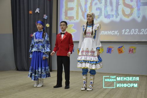 Мензелинские дети говорят и поют на английском языке