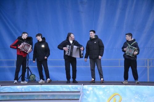 Праздник в честь дня весеннего равноденствия Навруз собрал в Мензелинске взрослых и детей