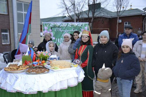 Праздник в честь дня весеннего равноденствия Навруз собрал в Мензелинске взрослых и детей