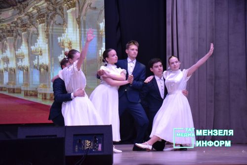 Победители и призеры фестиваля танца были награждены дипломами и денежными вознаграждениями