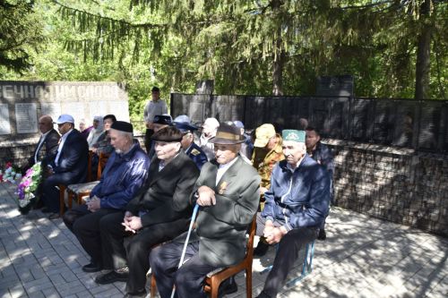 Иске Иркәнәштә Бөек Җиңүнең 80 еллыгына багышланган бәйрәм митингы
