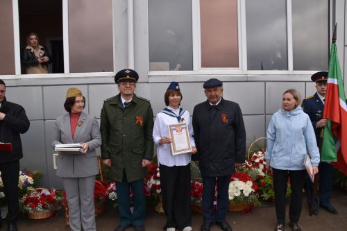 Смотр строевой подготовки  на параде в честь 80-летия Великой Победы и награждение