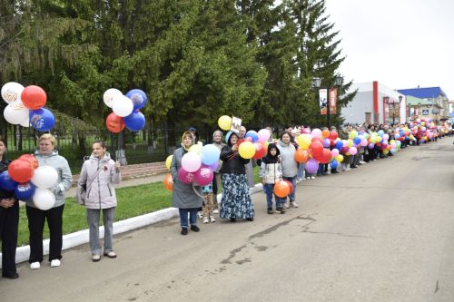 9 Мая в Мензелинске царил праздничный дух