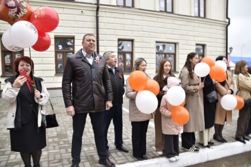 9 Мая в Мензелинске царил праздничный дух