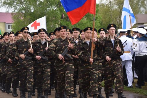 Смотр строевой подготовки  на параде в честь 80-летия Великой Победы и награждение