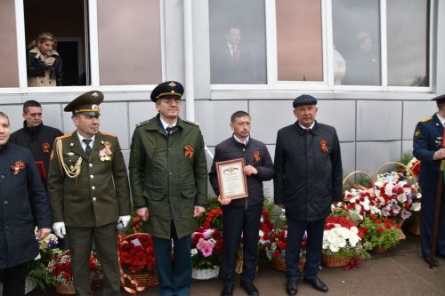Смотр строевой подготовки  на параде в честь 80-летия Великой Победы и награждение