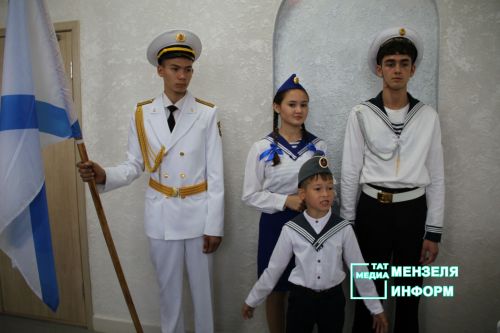 Оригинальная выставка в Дворце культуры Мензелинска