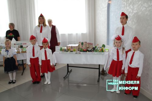 Оригинальная выставка в Дворце культуры Мензелинска