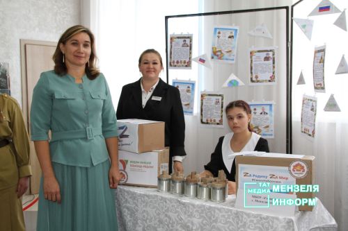 Оригинальная выставка в Дворце культуры Мензелинска