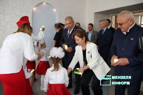 Оригинальная выставка в Дворце культуры Мензелинска