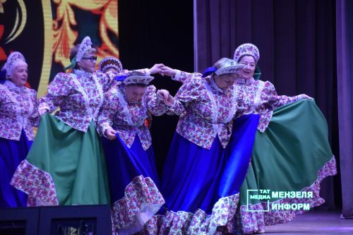 «Балкыш» зажег сердца: пожилые Мензелинского района показали, на&nbsp;что способны