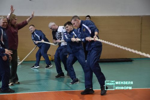 В Мензелинске прошли спортивные баталии в честь Дня защитника Отечества