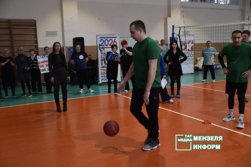 В Мензелинске прошли спортивные баталии в честь Дня защитника Отечества