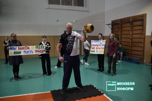 В Мензелинске прошли спортивные баталии в честь Дня защитника Отечества