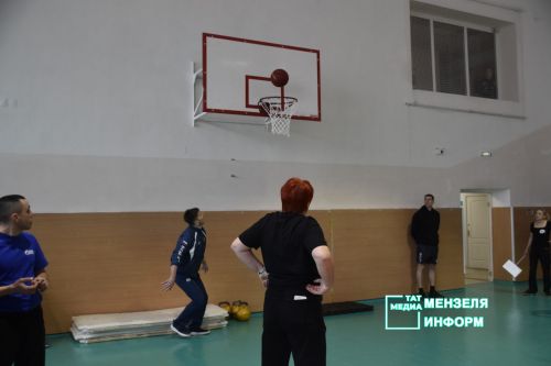 В Мензелинске прошли спортивные баталии в честь Дня защитника Отечества
