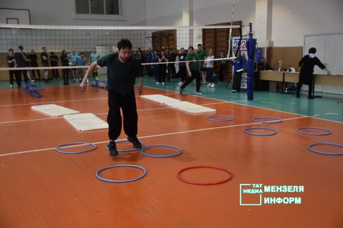 В Мензелинске прошли спортивные баталии в честь Дня защитника Отечества